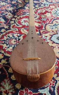 سه تار فروشی