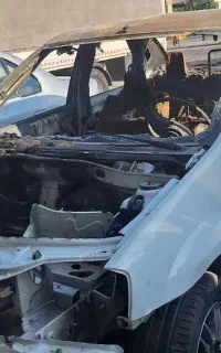 ماشین برای کرمان بوده ظربه یا تصادف نداره