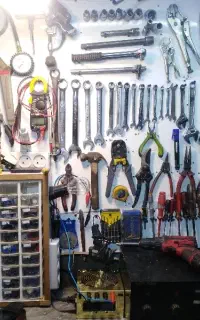 به دنبال سرایداری و کار هستم