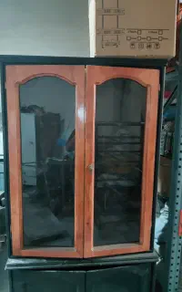 کتابخانه چوبی
