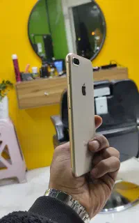 ایفون8پلاس ۶۴گیگابایت