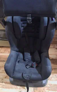 صندلی ماشین کودک