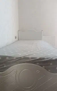 تخت یکنفره