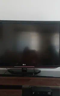 تلویزیون
