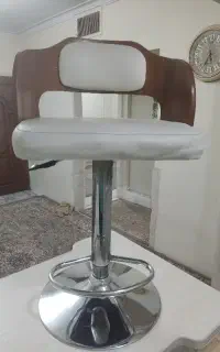 صندلی غذاخوری جک دار