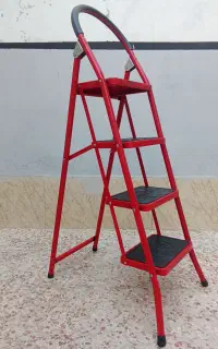 نردبان ۴پله تاشو .فلزی