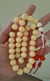 تسبیح سندلوس کهربا