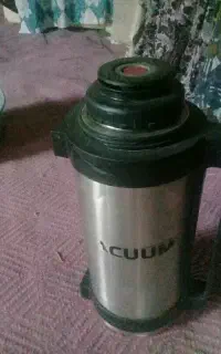 یک فلاکس تمام اسستیل