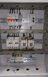 خدمات برق صنعتی