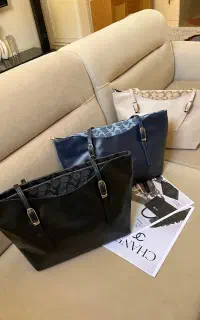 فروش کیف وارداتی به دلیل تک شدن