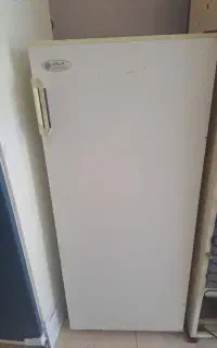 فروش یخچال آزمایش ۱۰فوت