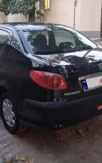 پژو ۲۰۶ اس دی وی ۸