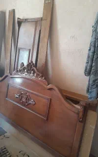 تخت خواب دونفره چوبی