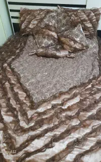 رو تختی دو نفره