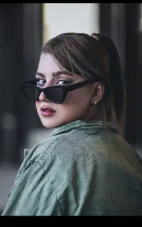 ماهگرد و عکس آتلیه ای و روتوش و ترمیم