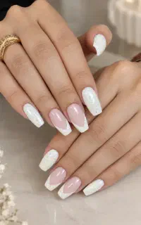 خدمات تخصصی ناخن کاشت،ژلیش و لمینت