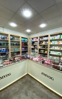 فروش مغازه ی وسایل آرایشی، بهداشتی و آرایشگاهی )