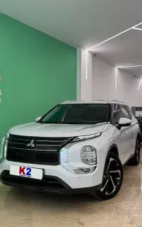 میتسوبیشی اوتلندر Hline 2023