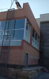 بازاریاب درب و پنجره دوجداره upvc