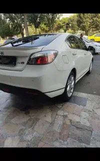 ام جی gt6 2015