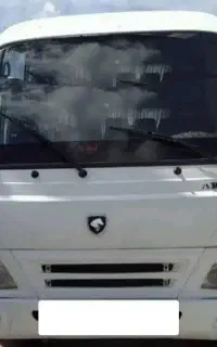 مینی بوس آرین سفید