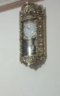 ساعت دیواری