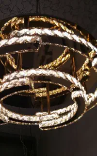 لوسترهای مدرن با قابلیت نصب نرم افزار روی گوشی