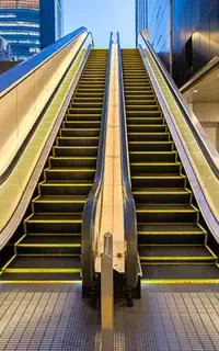 آسانسور پله برقی