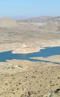 شاگرد پسر ۱۵تا ۲۰ افاغنه