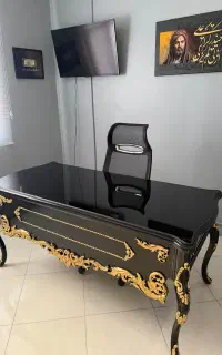 میز سلطنتی مدیریت