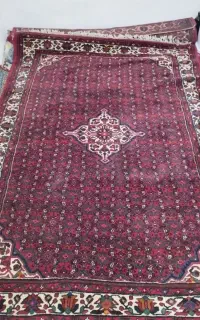فرش دست‌باف حسین اباد