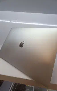 مک بوک پرو 2018