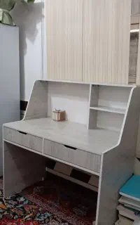 میز در حد نو
