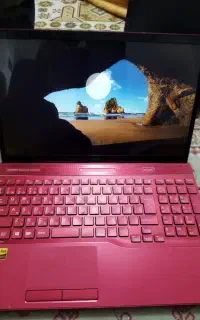 لپ تاپ زیبای  نسل هشت cori7 فوجیتسو ژاپن