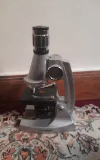 میکروسکوپ