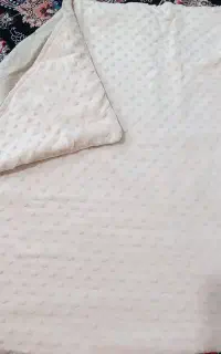 حوله ولباس نوزاد