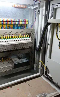 برق صنعتی و ساختمانی