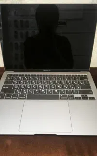 مک‌بوک ایر M1 ۲۰۲۰  کاملا سالم  و بدون خط و خش