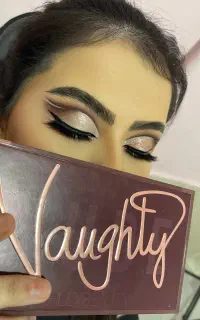 خدمات زیبایی روشان واقع درامام حسین ۷