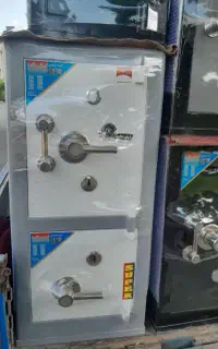 گاوصندوق مدل klup7000 بتن‌دار
