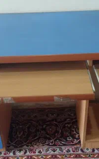 میز کامپیوتر و تحریر