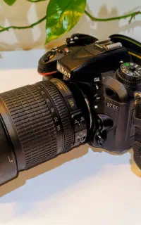 دوربین نیکون D7100 در حد نو