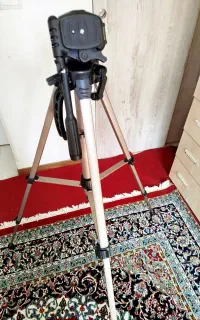 پایه دوربین فیلمبرداری