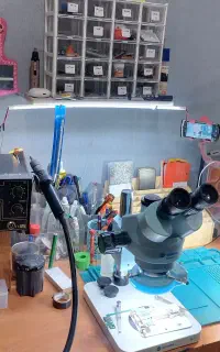 نیازمند به میز تعمیرات موبایل