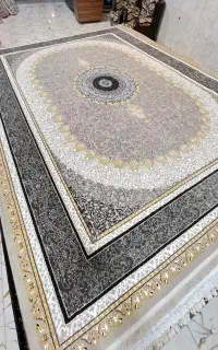 فرش شیرازی ۴۴۰ شانه تراکم ۲۰۰۰