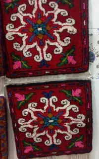 رو صندلی  کناره  پادری دست بافت  نو