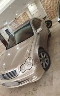 بنز سی دویست مدل ۲۰۰۵ فروش یا معاوزه