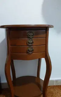 میز تلفن چوبی