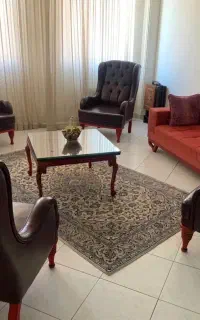 سرویس مبلمان چرم و میز نهار خوری