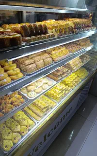 نیازمند شاگرد یا وردست قناد